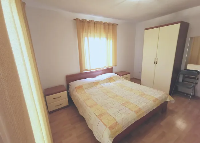 Apartments Monika Nin