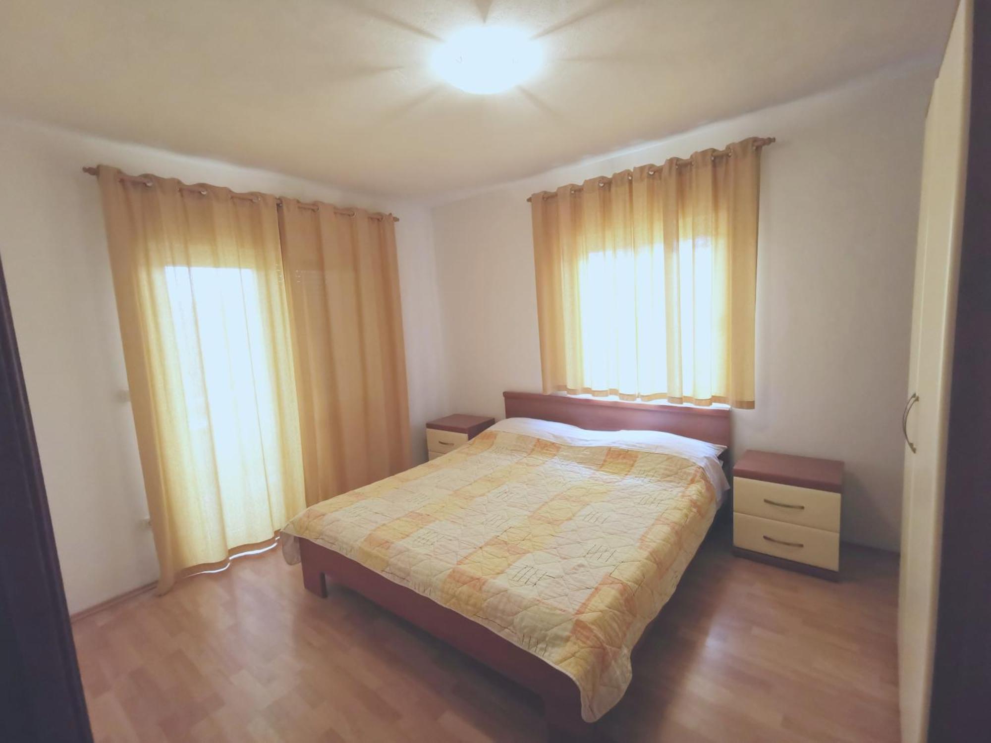 Monika Apartment *