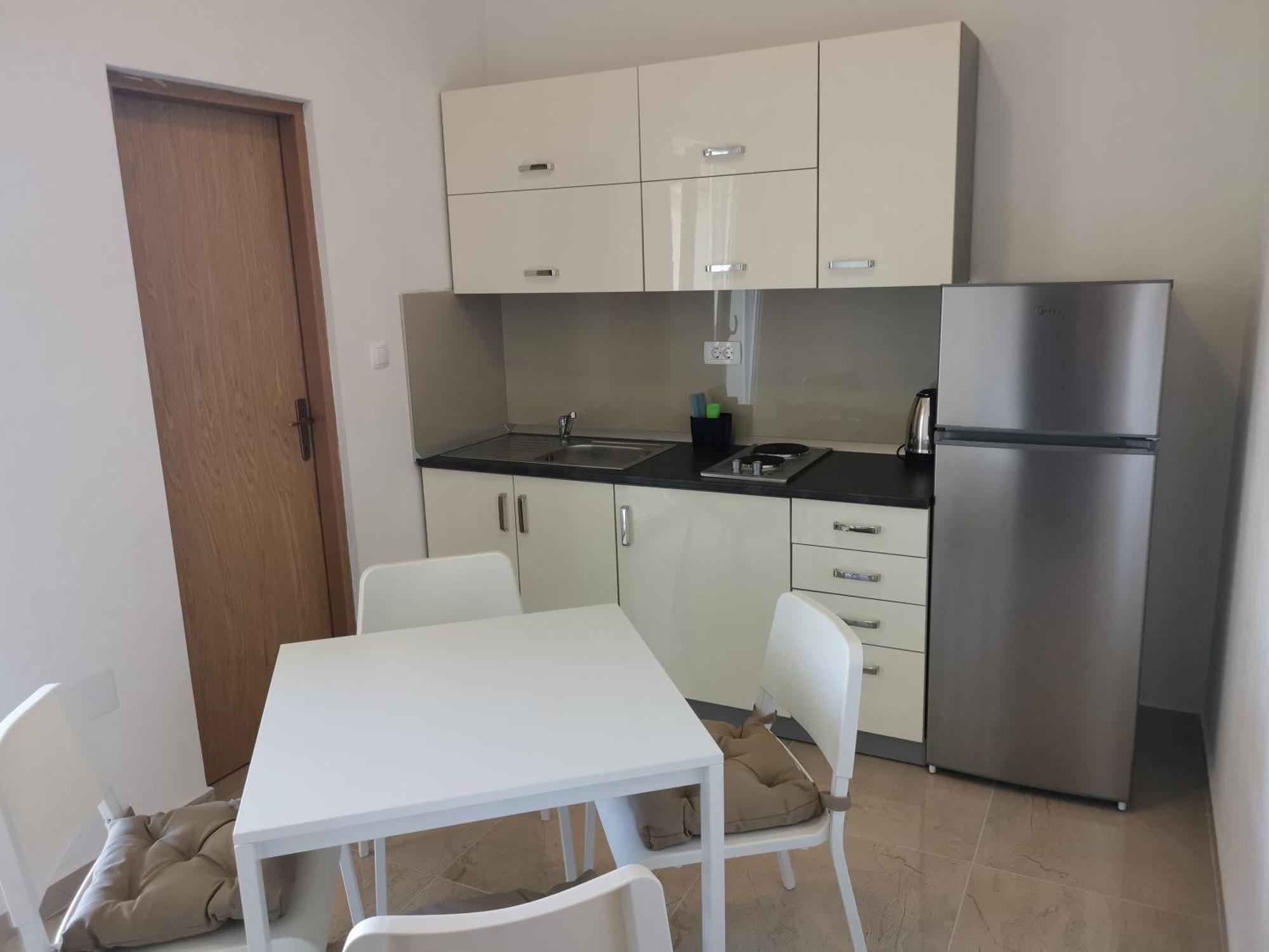 Monika Apartment *